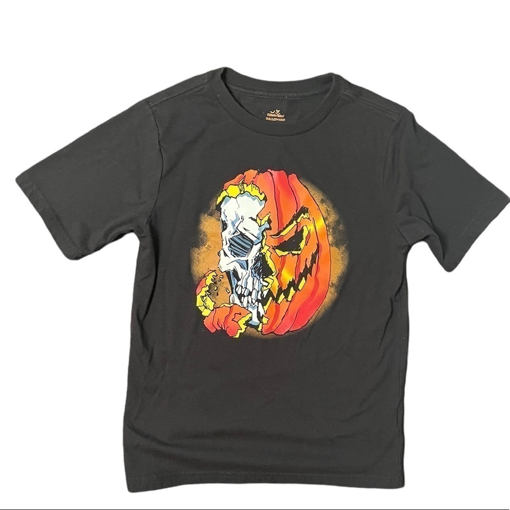Celebrate Halloween Pumpkin short sleeve shirt black skull